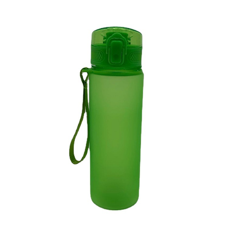 Personalizza bottiglia d'acqua - Sports Equipment With Names recensione e prezzo
