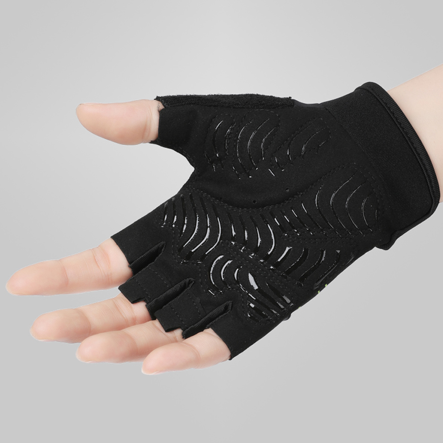 Guanti sportivi antiscivolo tr - Sports Equipment With Names recensione e prezzo